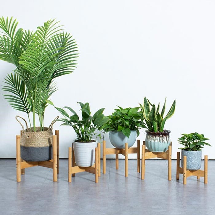 Easy DIY Plant Stand Ideas + Plans