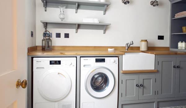 Easy & Budget-Friendly Laundry Room Décor Ideas