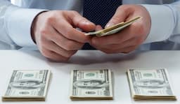 A Lenders vs Private Lenders: What’s the Dif...