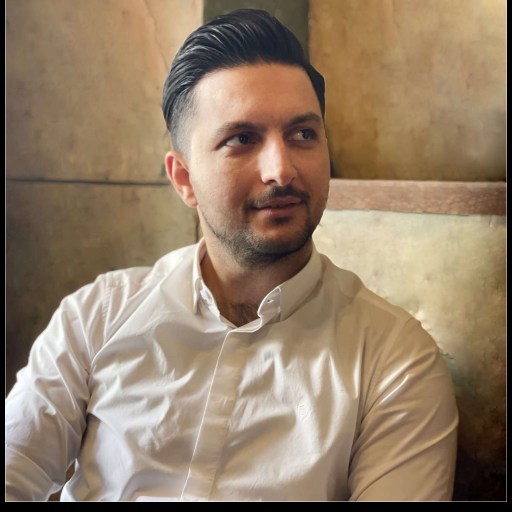 Habib Sadeghinezhad — Co-Founder & CMO