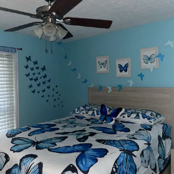 blue girl bedroom