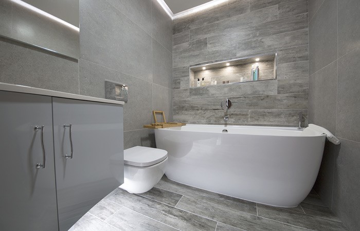 10 Bathroom Walls Ideas Without Tiles, What Do You Use For Bathroom Walls